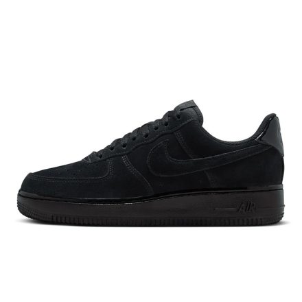 Air Force 1 Triple Black Suede